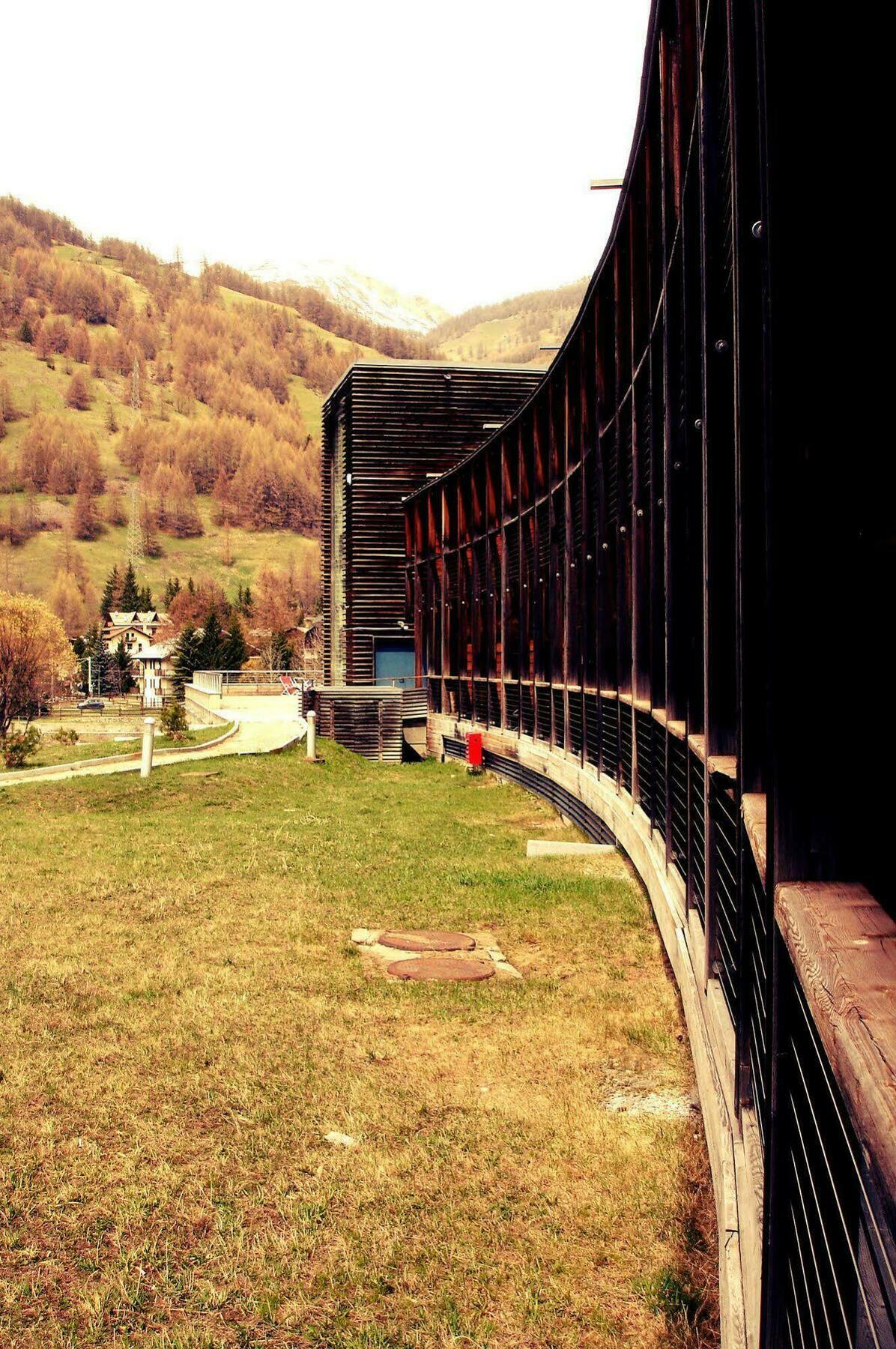 Pragelato Ski Jumping Hotel Exterior photo